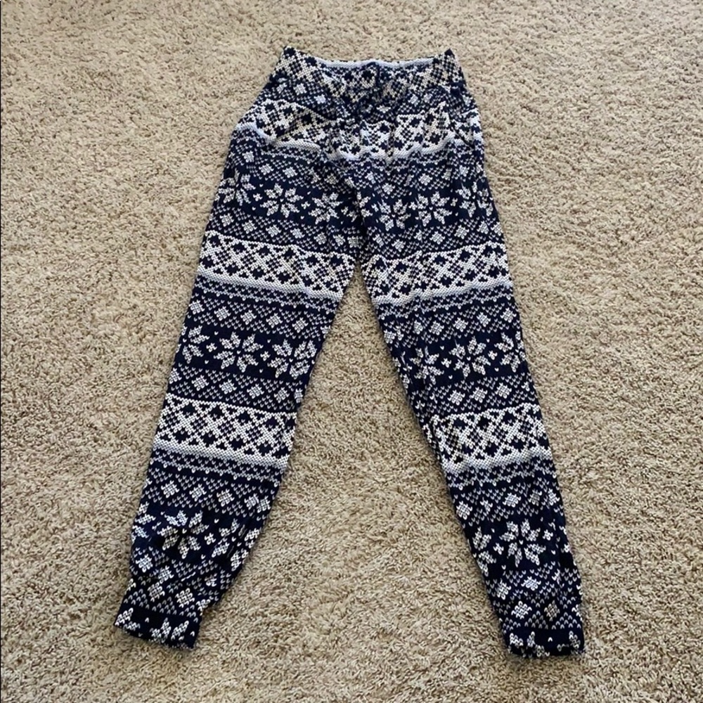 Agnes & Dora Faire Isle Jogger